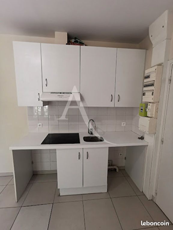 Appartement 2 pièces 27 m² · à Le Bourget · 27 m² · 800 €
