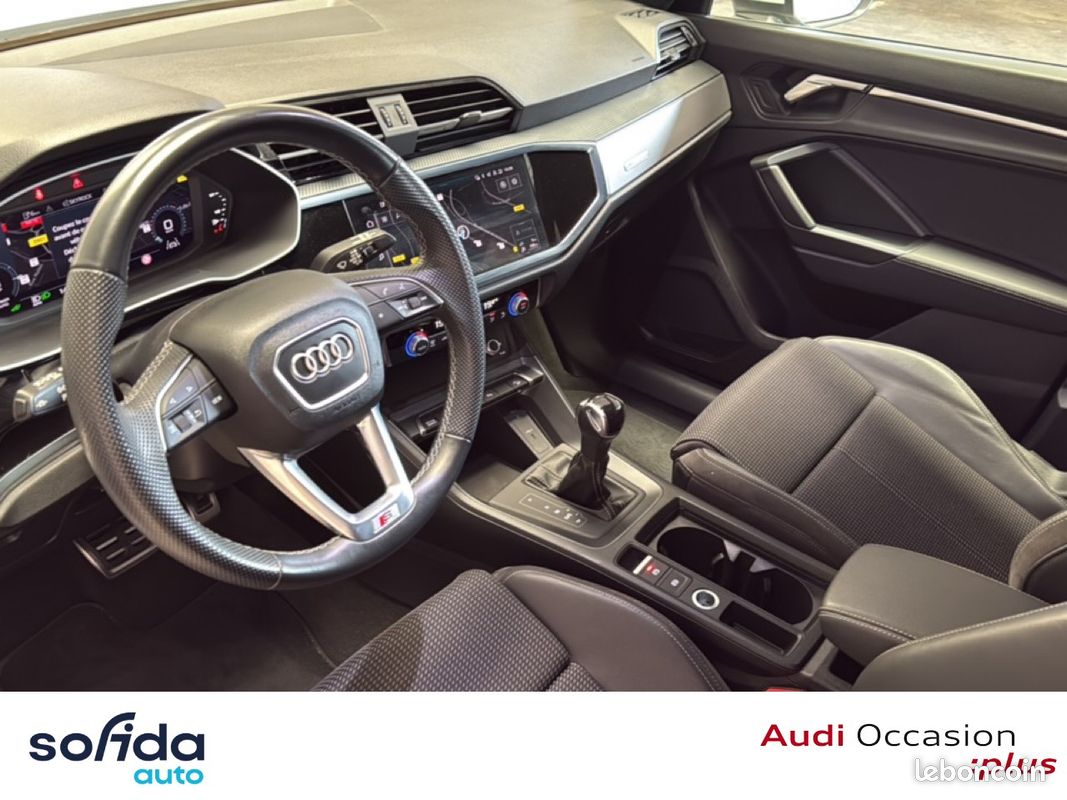 AUDI Q3 45 TFSIe 245 ch S tronic 6 S line (image 19)
