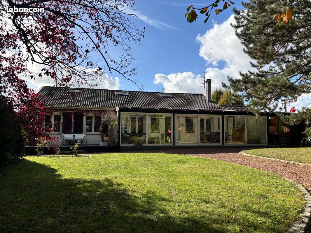 Maison 5 pièces 142 m² · à Sailly-sur-la-Lys · 142 m² · 366 500 €