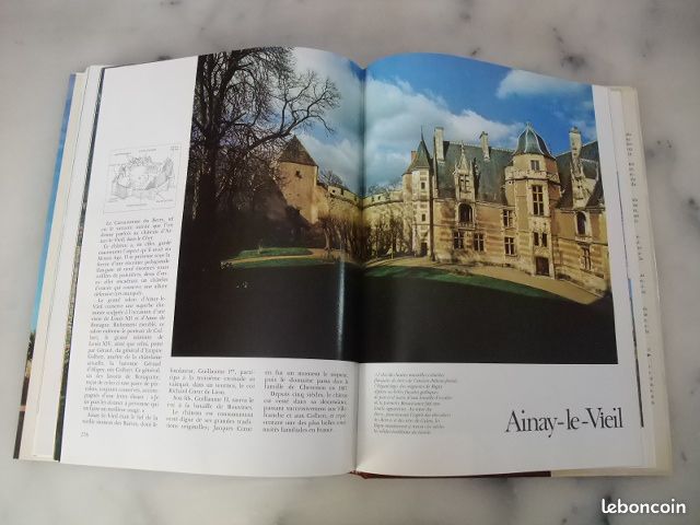 ALBUM des CHÂTEAUX DE FRANCE année 1976 (image 8)