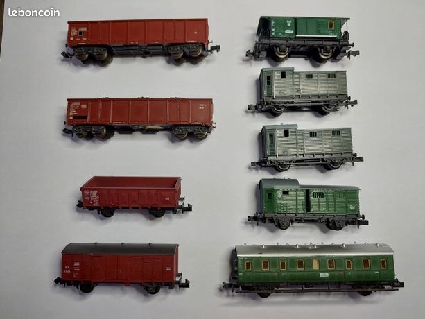 2 wagons Minitrix echelle N - Modélisme