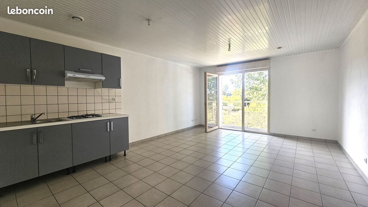 Appartement 3 pièces 57 m² · à Saint-Genix-les-Villages · 57 m² · 149 500 €