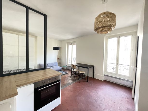 Appartement 1 pièce(s) 25 m²à louer Paris-20e-arrondissement