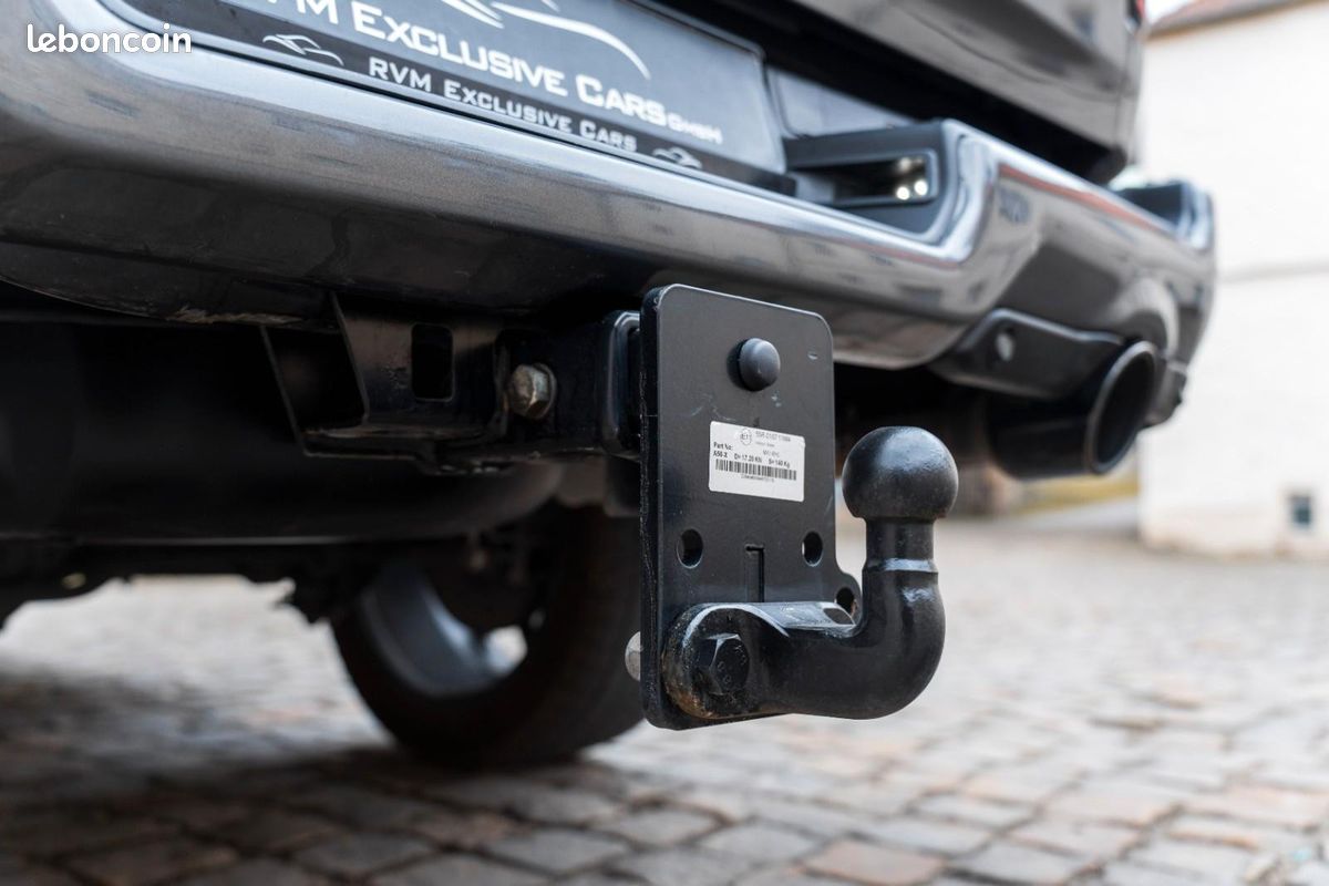 Dodge RAM 1500 Laramie 5.7 V8 HEMI eTorque 401 ch 4x4 – Toit pano – 360° – GPL (image 25)