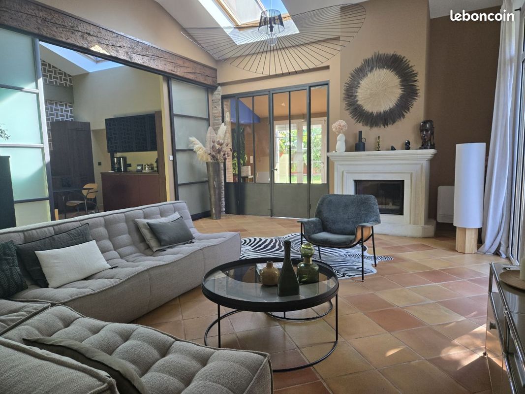 Maison 5 pièces 200 m² · à Cugnaux · 200 m² · 595 000 €
