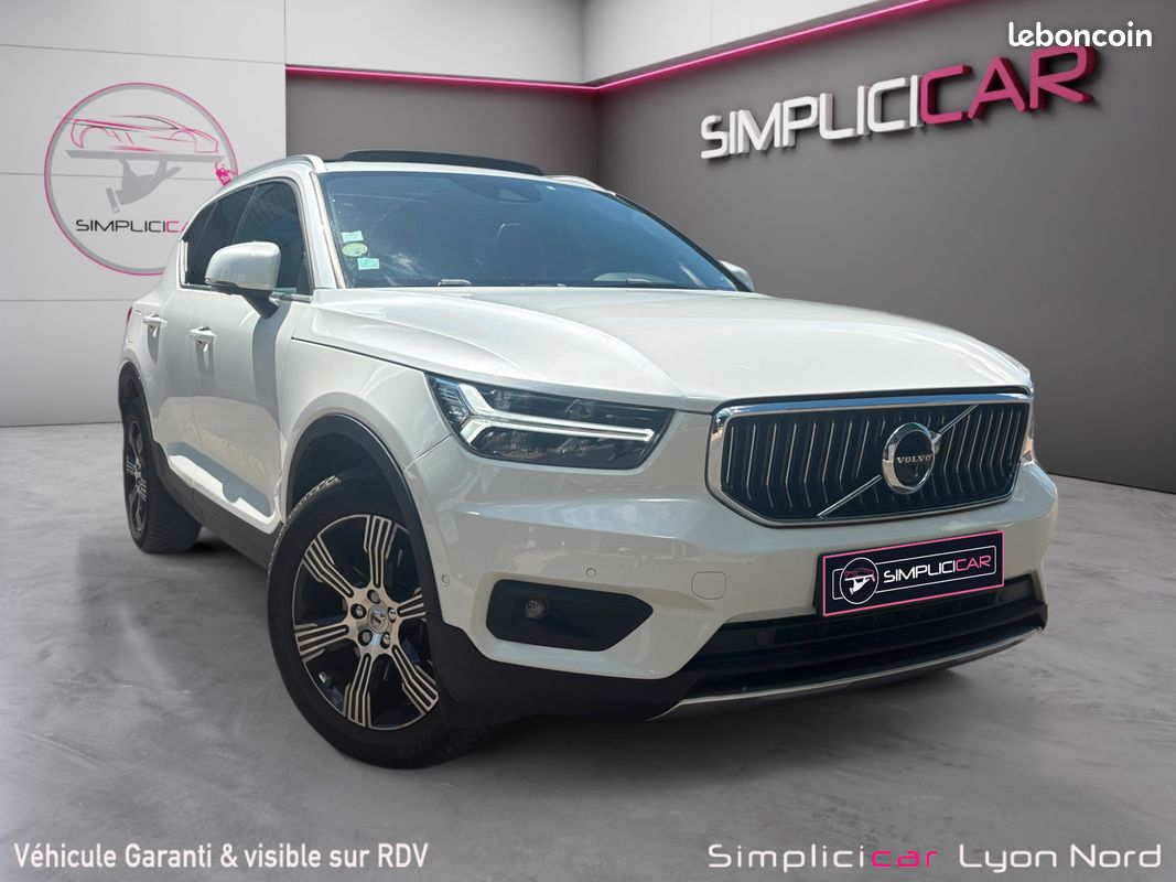 VOLVO XC40 D4 190 AWD INSCRIPTION LUXE GEARTRONIC 190Ch Garantie 12 mois (image 1)