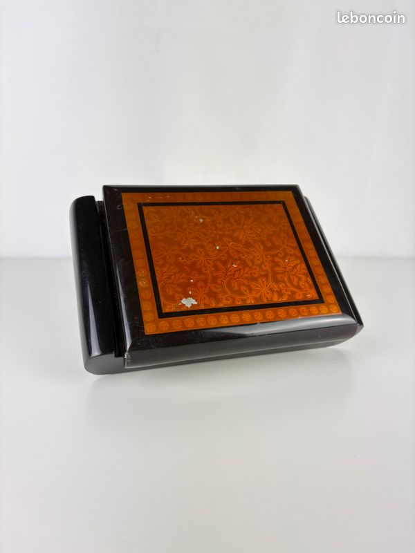 Boîte à Bijoux Laquée Noir Style Japonais Avec Intérieur Velours - 24,5x16 Cm, Occasion