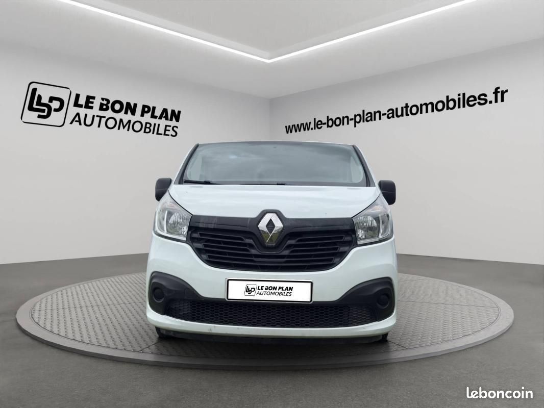 Renault Trafic III 1.6 dCi 125 Energy L1 Life 9PL (image 3)