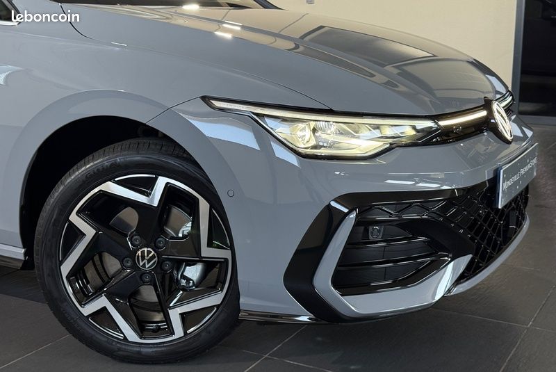 Volkswagen Golf 8.5 1.5 TSi 160 DSG7 R-LINE 22.900 HT PRIX SPECIAL VENTE EXPORT ALGERIE/TUNISIE (image 9)