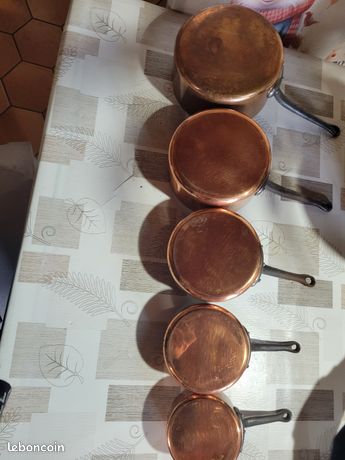 Achetez lot de 3 casseroles occasion, annonce vente à Jausiers (04