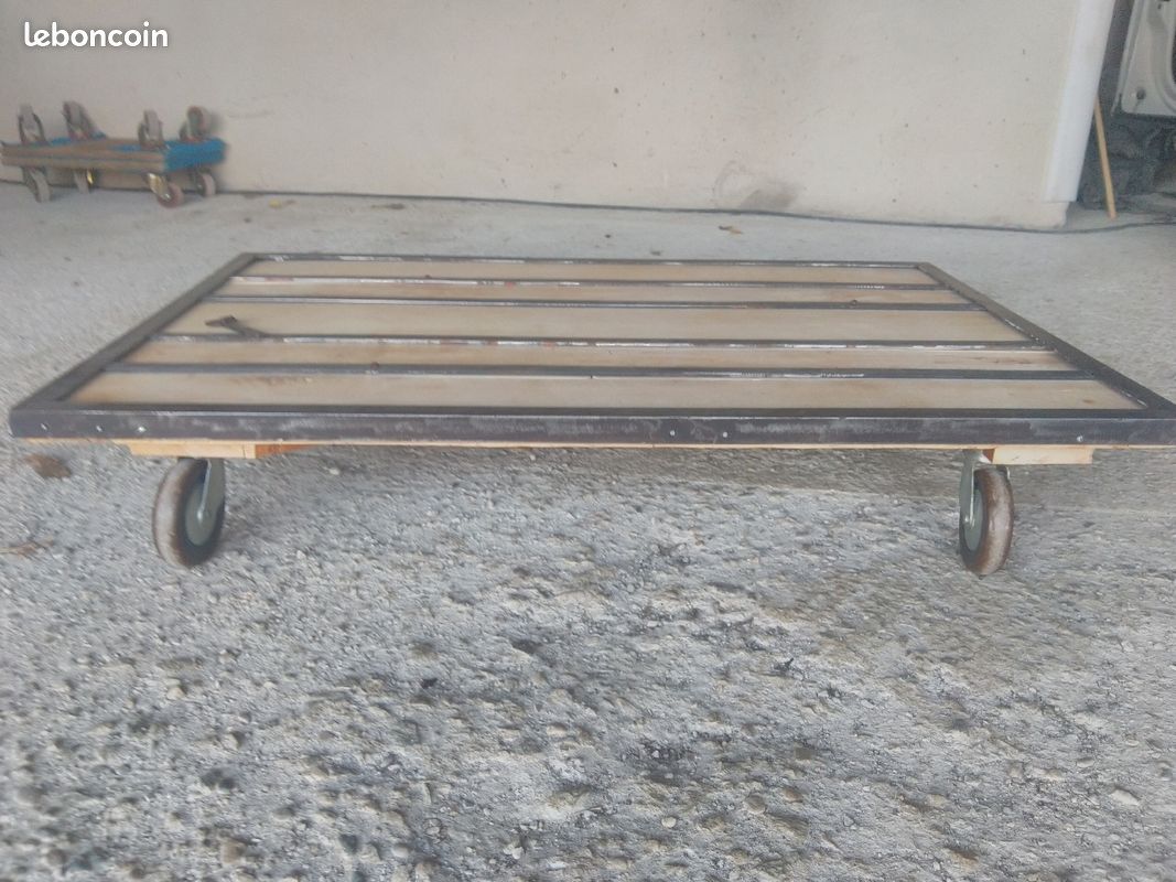 Table basse industrielle (image 3)