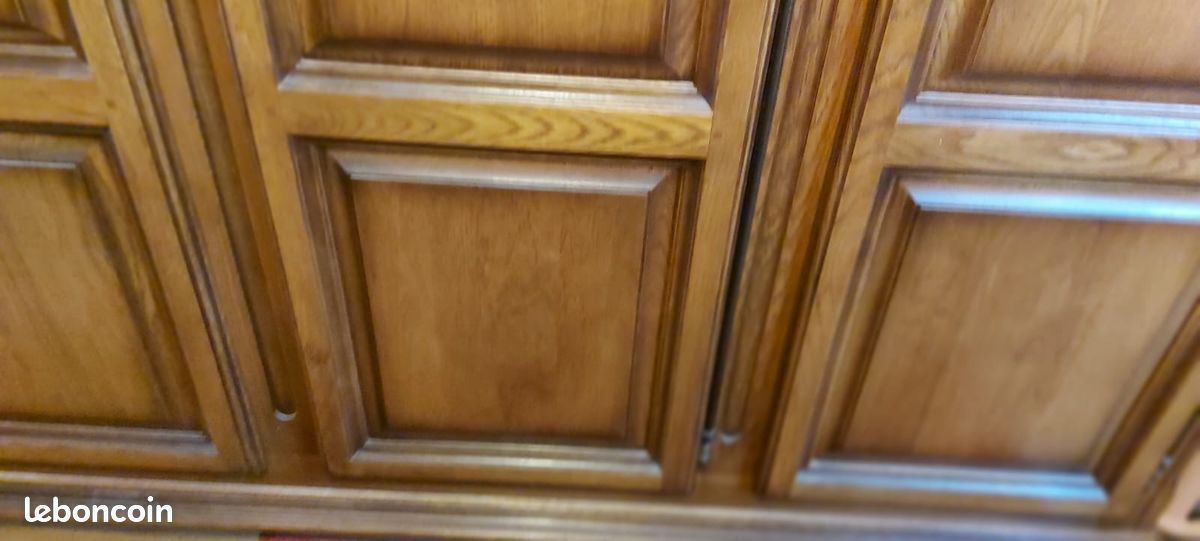 Vend ensemble lit + armoire +tables de chevet (image 2)