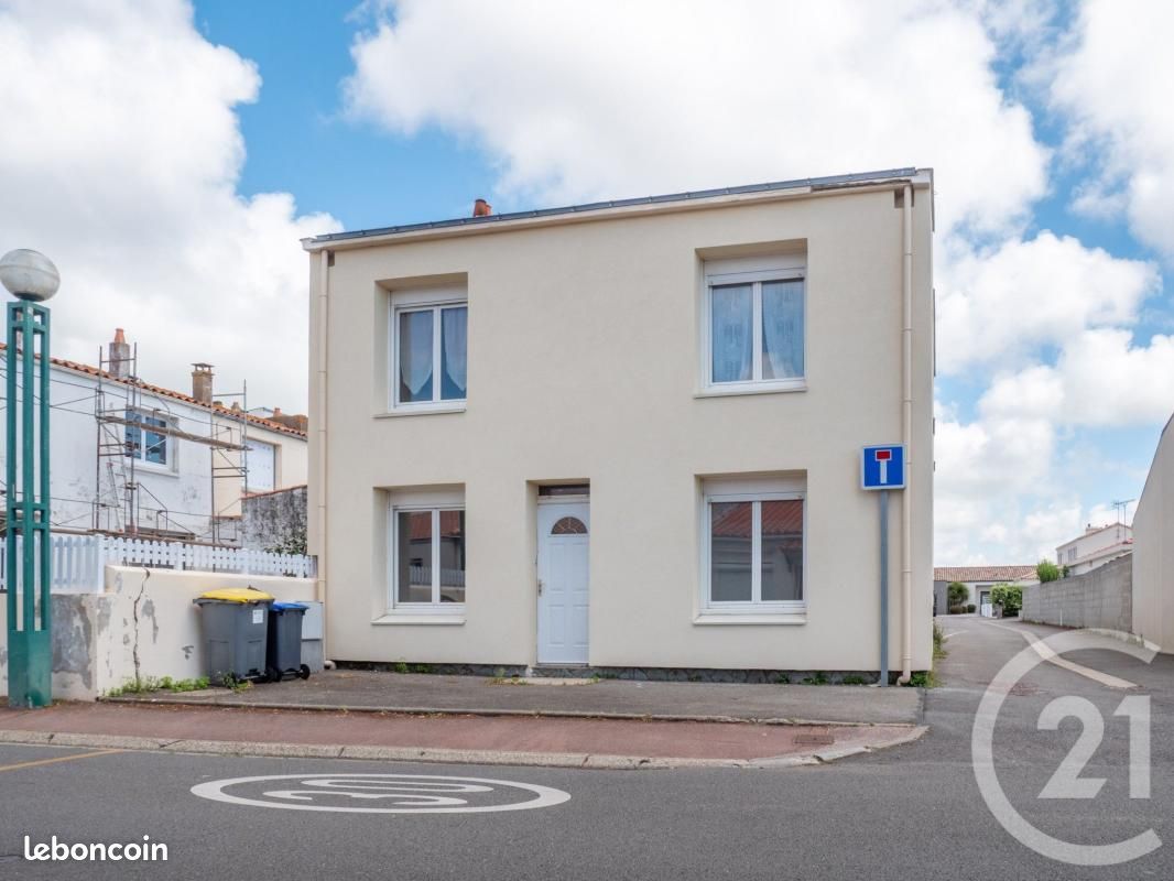 Local commercial 230 m² · à Les Sables-d'Olonne · 230 m² · 463 000 €