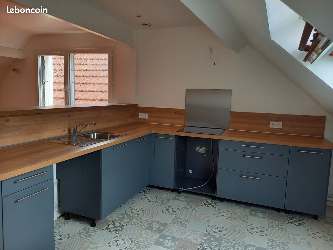 Appartement 10 pièces 300 m² · à Bordères-sur-l'Échez · 300 m² · 125 000 €