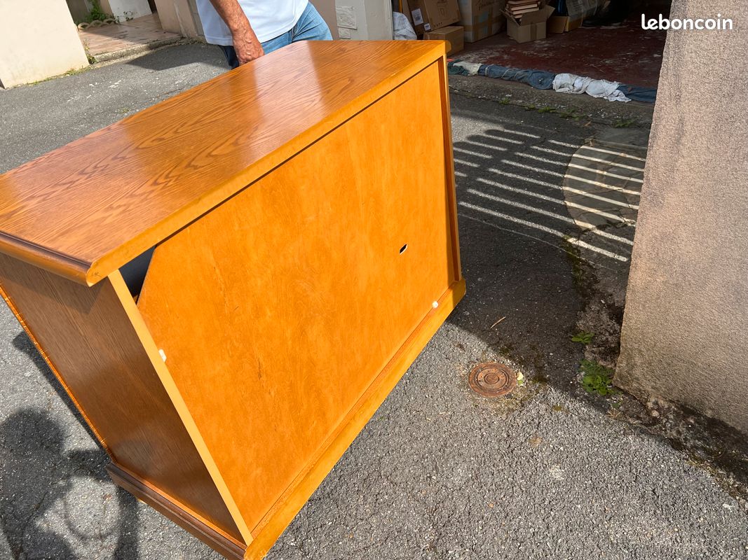Meuble TV en bois (image 5)