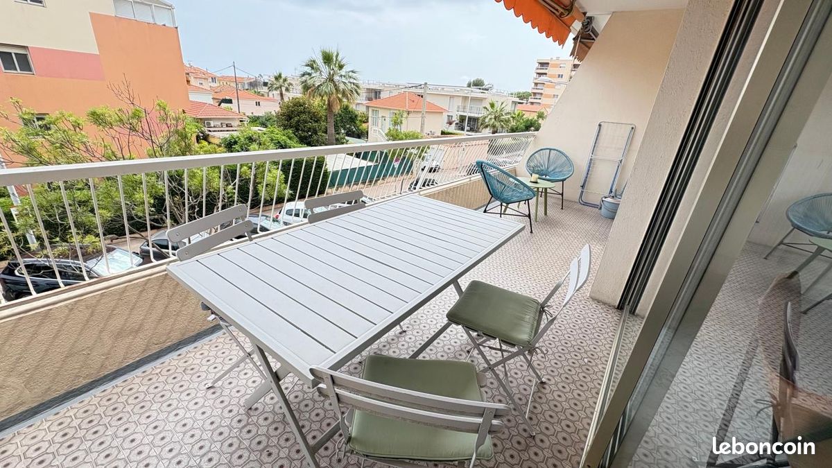 Appartement 1 pièce 28 m² · à Cagnes-sur-Mer · 28 m² · 800 €