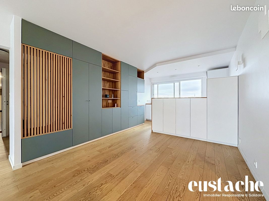Appartement 4 pièces 90 m² · à Paris · 90 m² · 895 000 €