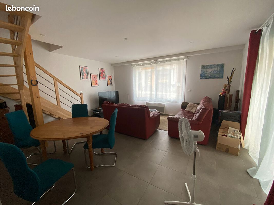 Appartement 4 pièces 89 m² · à Aizenay · 89 m² · 850 €