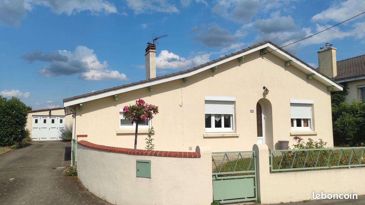 Maison 5 pièces 117 m² · à Le Loroux-Bottereau · 117 m² · 1 222 €/mois
