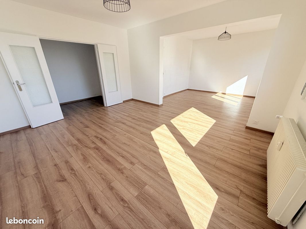 Appartement 4 pièces 88 m² · à Eckbolsheim · 88 m² · 220 000 €