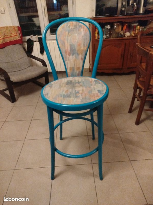 Chaise haute (image 1)