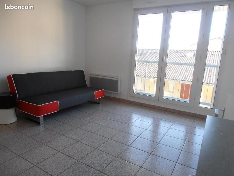 Appartement 1 pièce 24 m² · à Montréal-la-Cluse · 24 m² · 379 €/mois