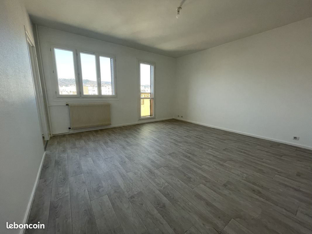 Appartement 1 pièce 35 m² · à Clermont-Ferrand · 35 m² · 598 €/mois