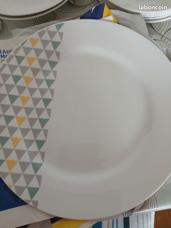 Le lot Assiettes (image 2)
