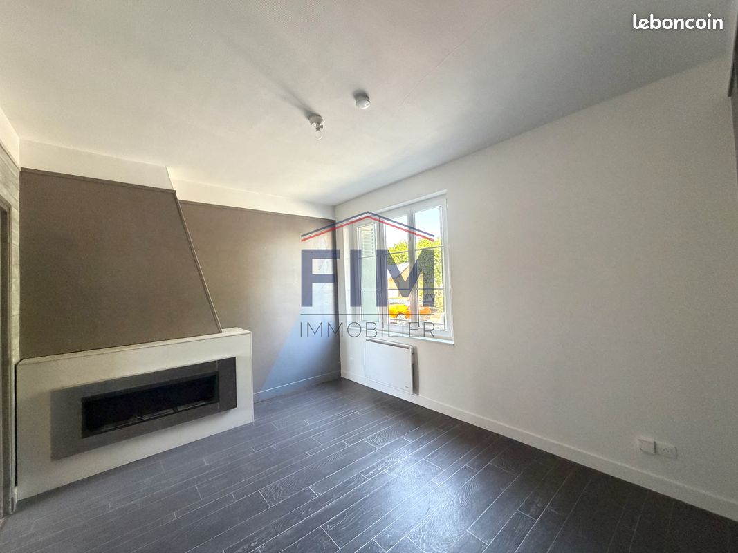Maison 5 pièces 77 m² · à Neufchâtel-en-Bray · 77 m² · 765 €