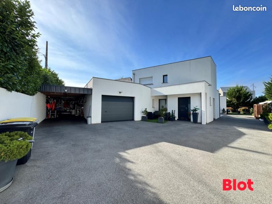 Maison 5 pièces 150 m² · à Bruz · 150 m² · 715 000 €