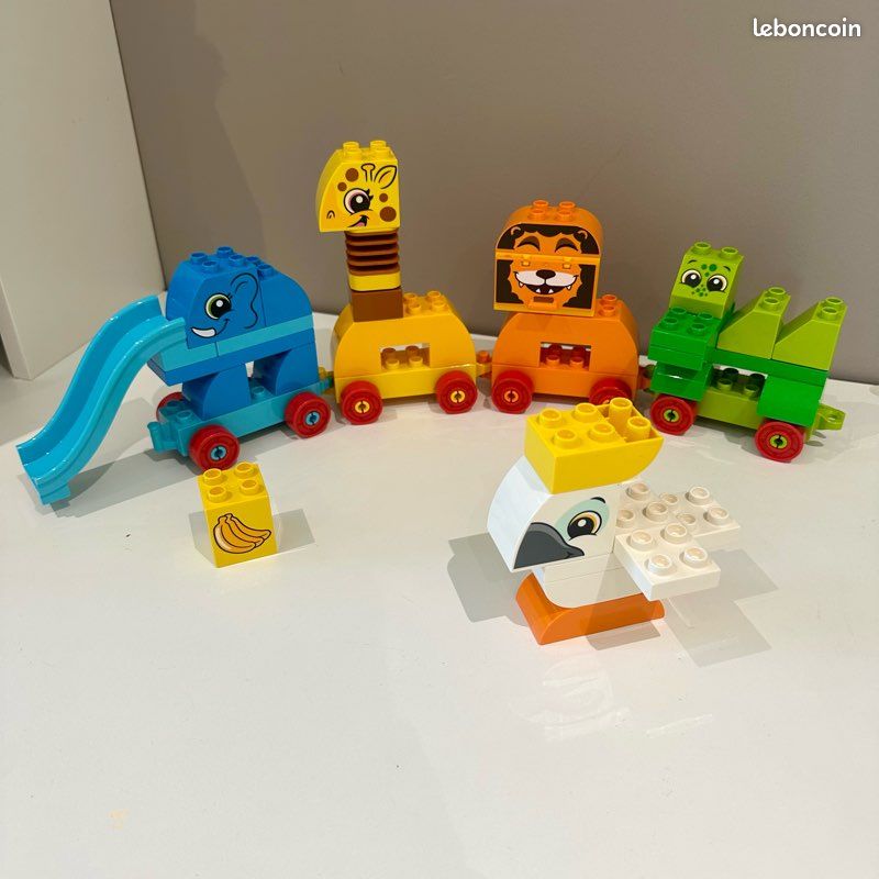 Lego DUPLO Mon premier train des animaux 10863 Jeux Jouets