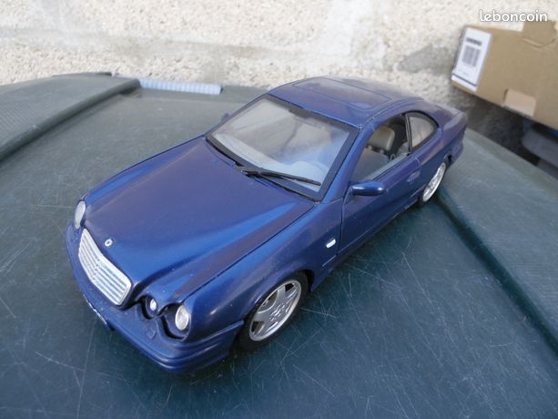 Miniature ANSON 1/18 Mercedes CLK Cabriolet Bordeaux – Réf 30338 – Excellent état