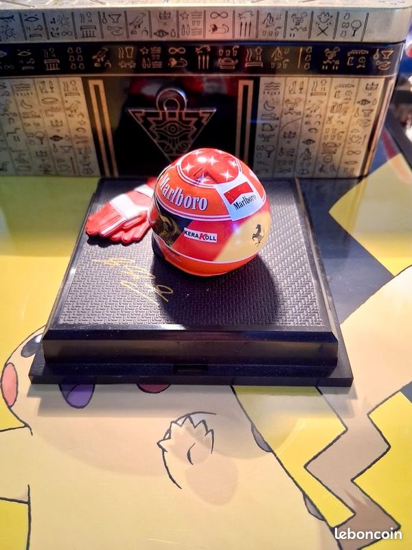 Casque Michael Schumacher 1999 Ferrari Hotwheels 1/8 F1 Formule 1 helmet boite