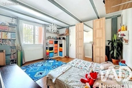 Propriété 5 pièces 140 m² — 8
