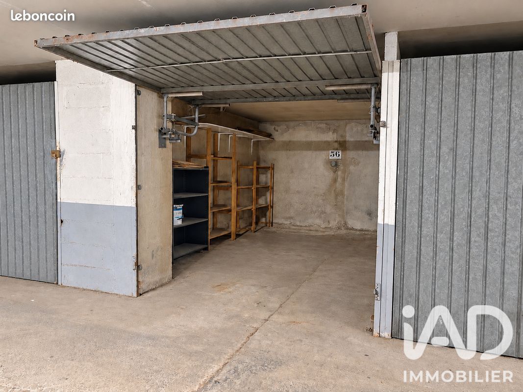 Parking 12 m² · à Bagnolet · 12 m² · 21 000 €
