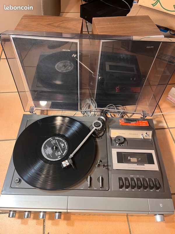 Philips Stereo Music Center (image 1)