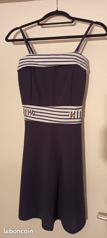 Robe Streetwear Femme Blanche à Bretelles Longues - Taille L, Occasion Très Bon état