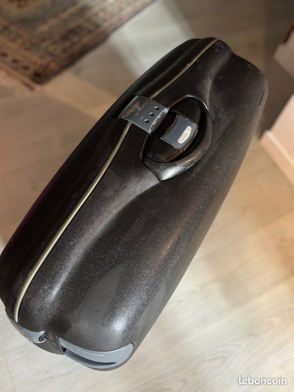 Valise à roulettes (image 2)