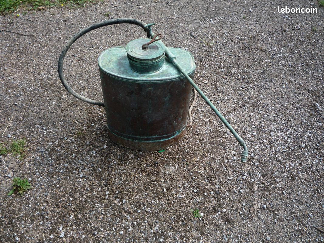 Pulvérisateur cuivre ancien (image 1)