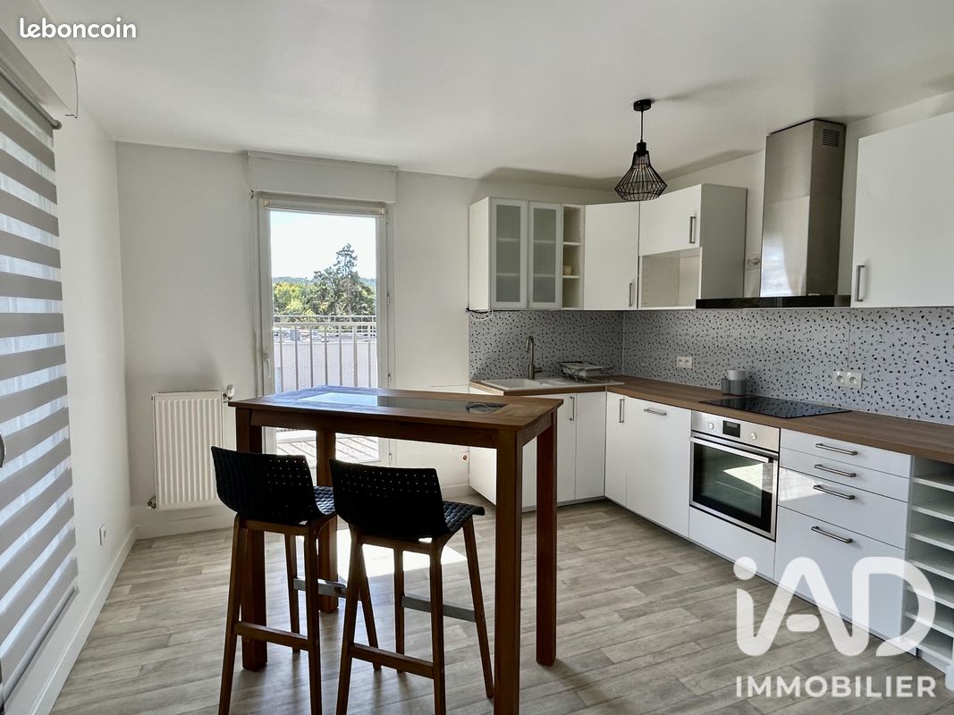 Appartement 2 pièces 45 m² · à Poissy · 45 m² · 179 900 €