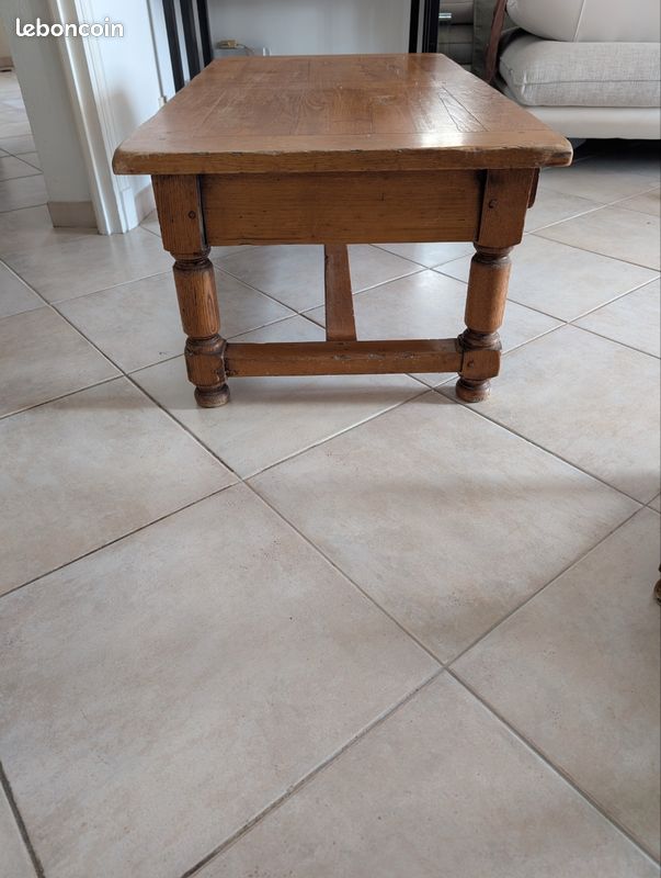 Table basse en chêne massif (image 4)