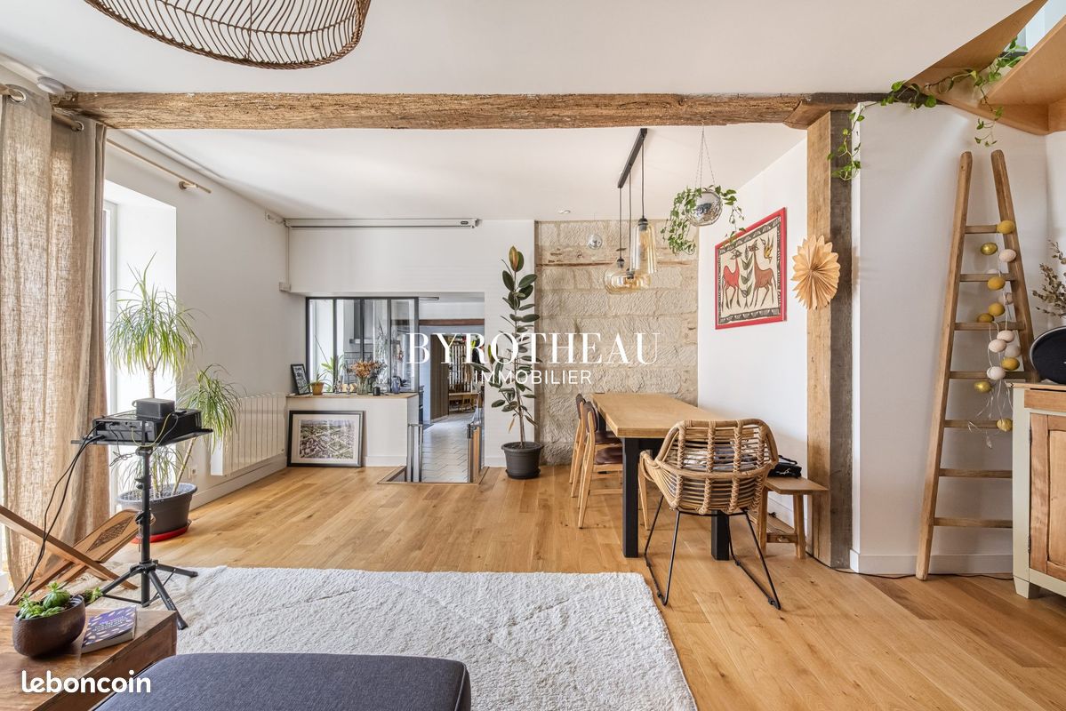 Maison 5 pièces 135 m² · à Feneu · 135 m² · 260 000 €