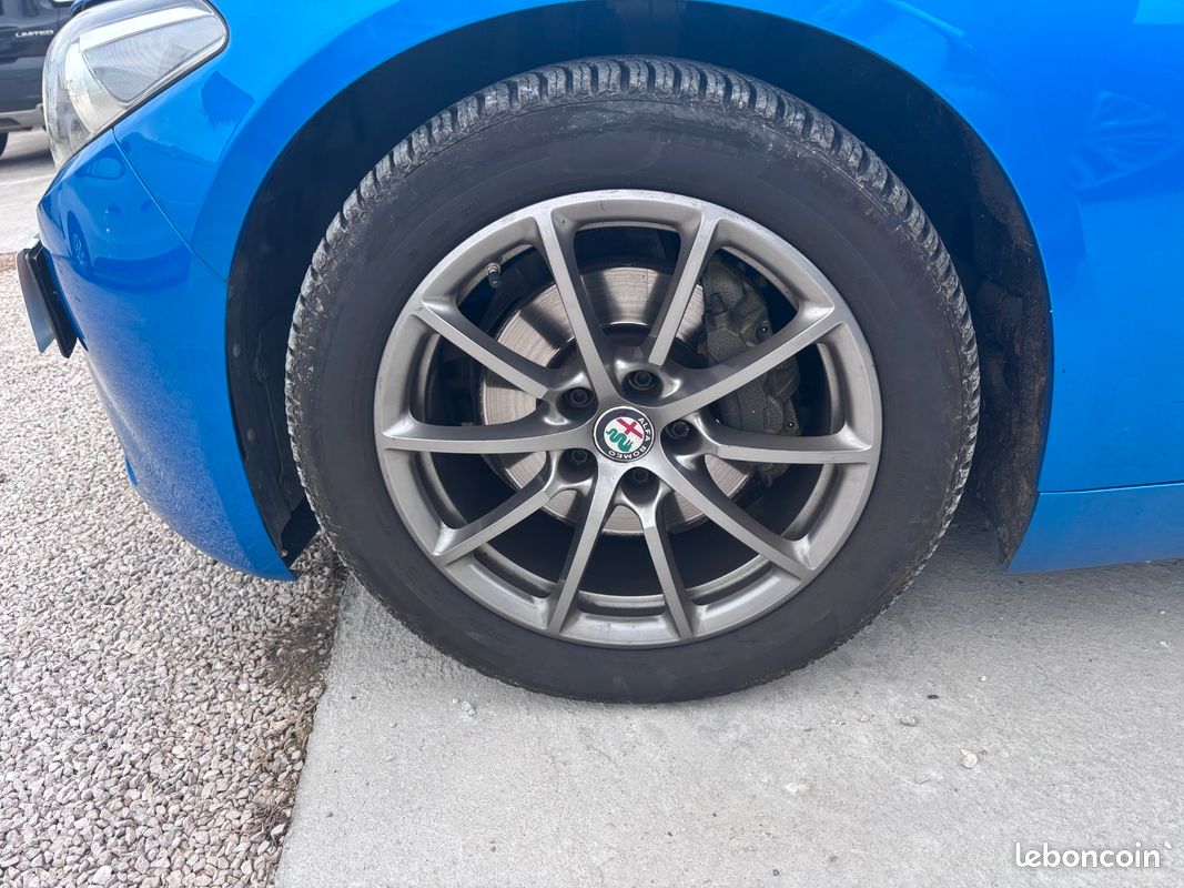 Alfa romeo giulia 2.2 jtdm 135 super bva (image 13)