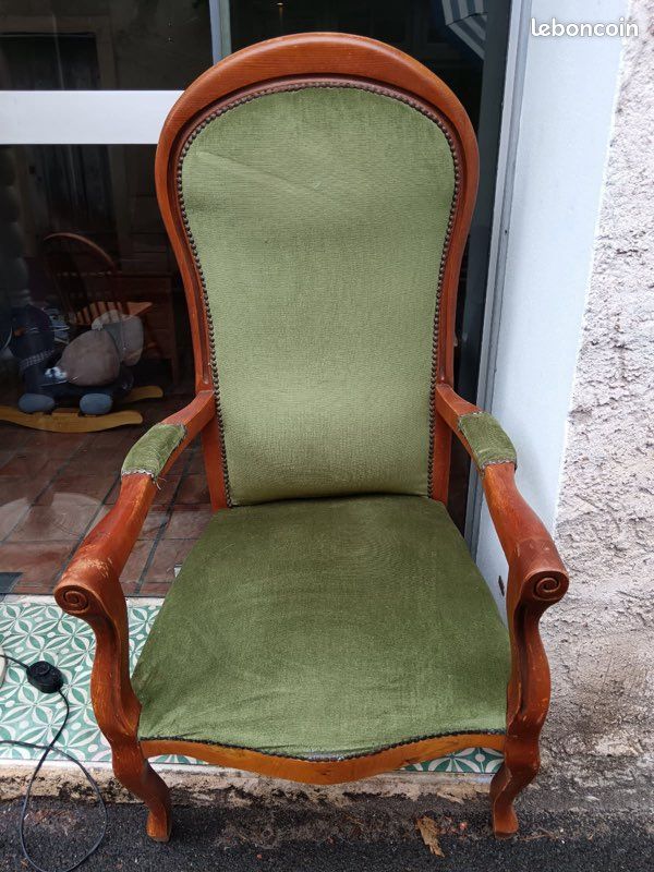 Fauteuil vert (image 1)