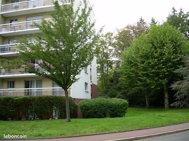 Appartement 1 pièce 35 m² · à Le Creusot · 35 m² · 365 €/mois
