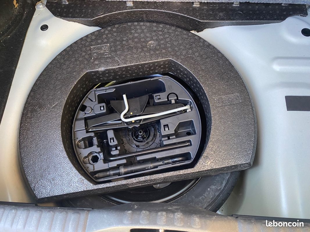 CITROEN C3 GENERATION-III 1.2 PURETECH 82ch FEEL *COURROIE CHANGEE*CARPLAY*RADAR DE RECUL (image 16)