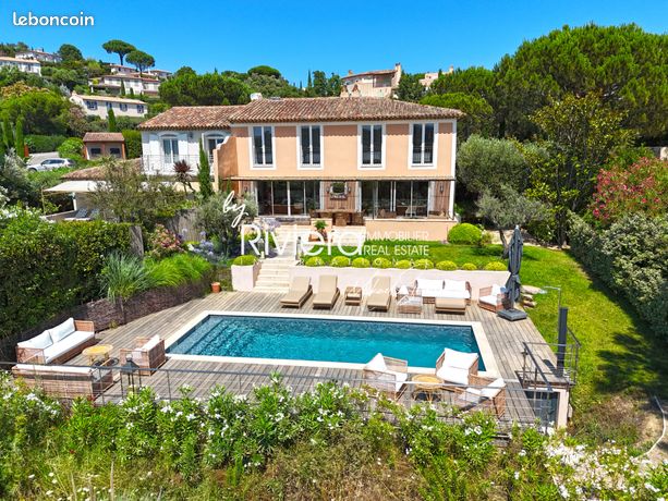 Maison 8 pièces 210 m²