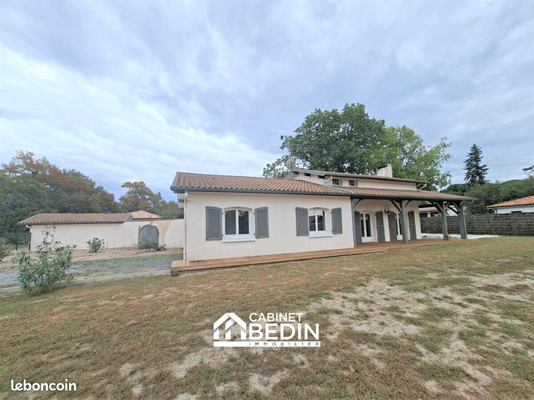 Maison 5 pièces 260 m² · à Magescq · 260 m² · 458 000 €