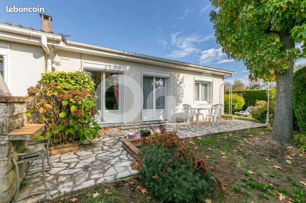 Maison 5 pièces 93 m² · à Chelles · 93 m² · 337 600 €
