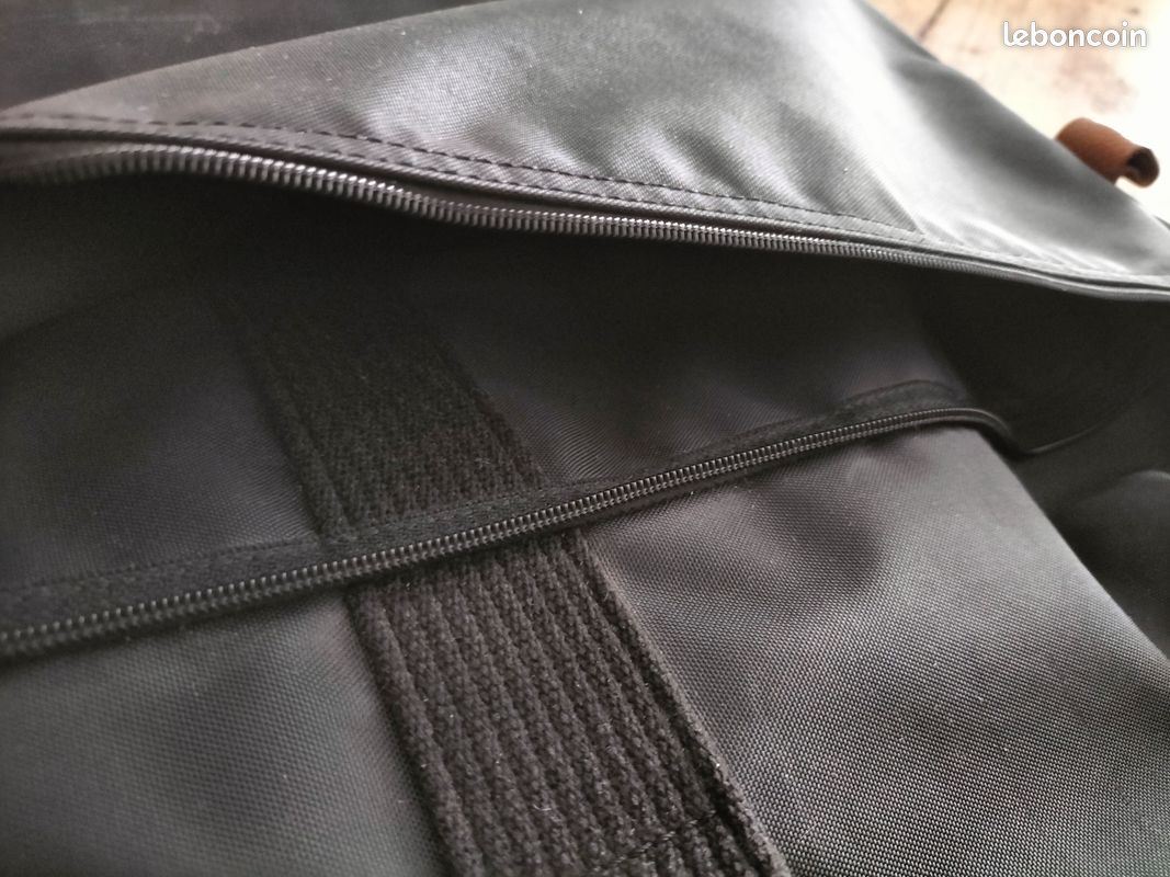 Sac de voyage (image 5)